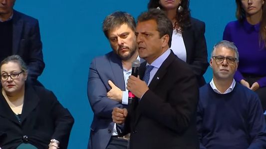 Sergio Massa apoyó a Leandro Santoro: Estoy seguro que es el próximo jefe de Gobierno de la Ciudad