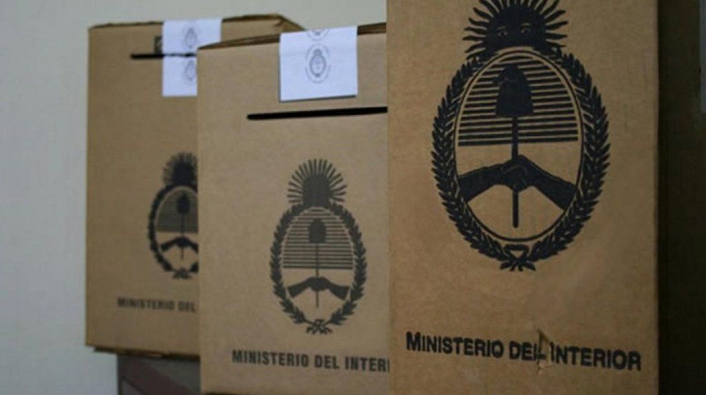 Casi 400 mil personas están habilitadas para votar desde el exterior.