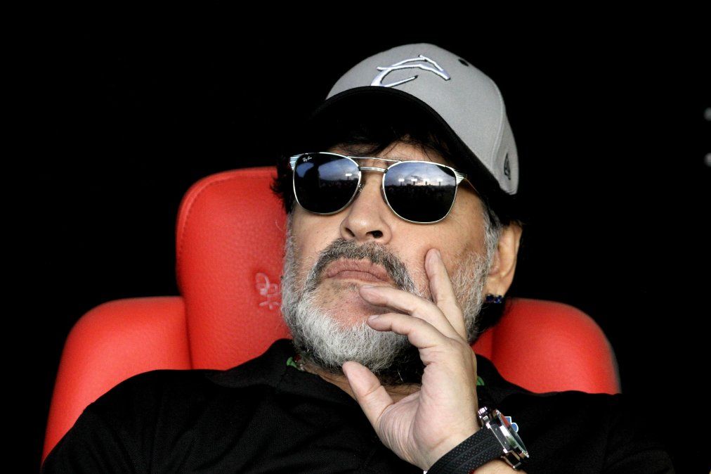 ¿Maradona a Gimnasia? Se está armando su cuerpo técnico: el Gallego Méndez y el profe Kohan
