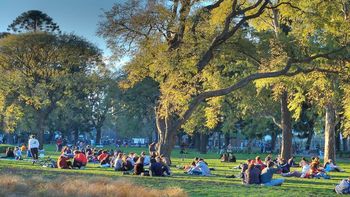 ¿Qué probabilidades hay de contagiarse al aire libre sin barbijo?