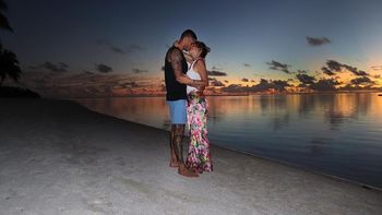 Las tiernas postales de Wanda Nara y Mauro Icardi en la Polinesia