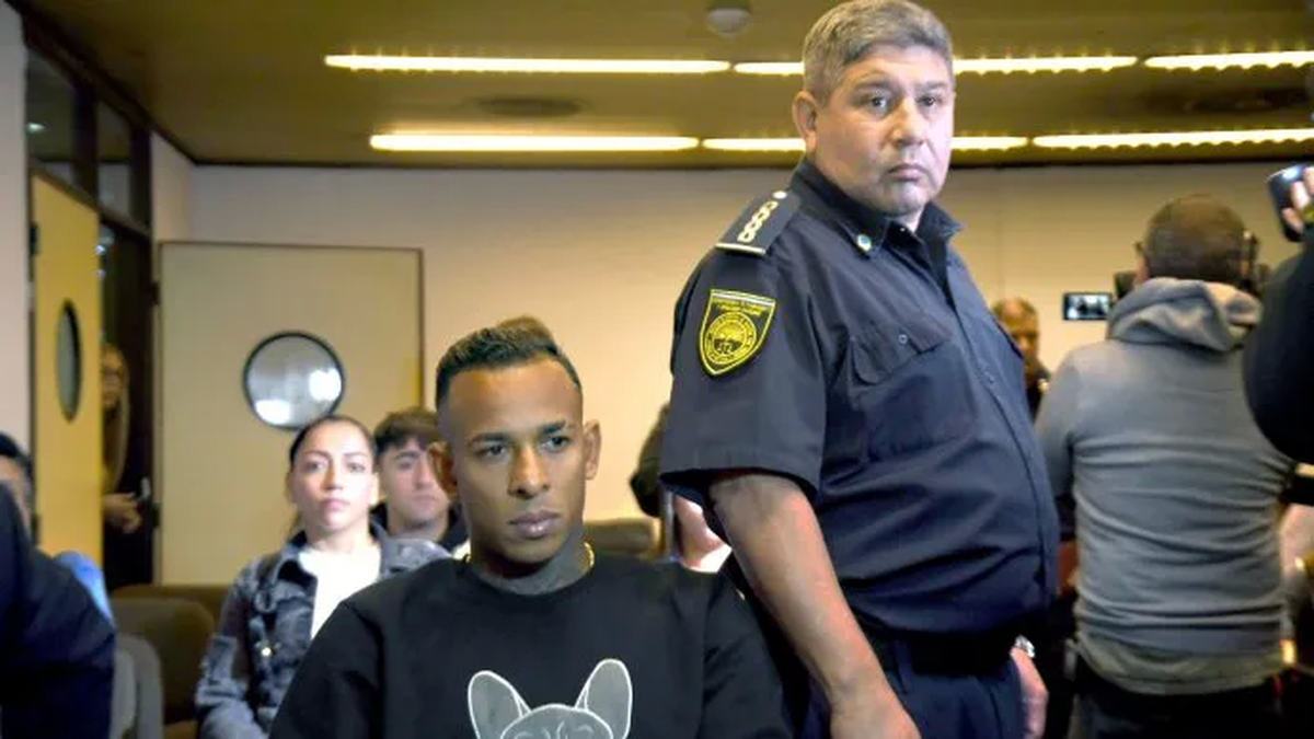 "Soy inocente, creo en Dios. Creo que todo va a salir bien", fueron las últimas palabras de Villa durante el juicio. (Foto: Télam) "Soy inocente, creo en Dios. Creo que todo va a salir bien", fueron las últimas palabras de Villa durante el juicio. (Foto: Télam)