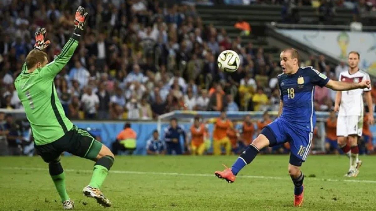 El momento del famoso gol que erró Rodrigo Palacio en la final ante Alemania en el Mundial de Brasil (Foto: archivo).
