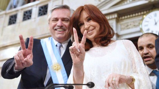 Tras la crisis en el gabinete, Alberto Fernández y Cristina Kirchner se presentan en un acto en la Casa Rosada