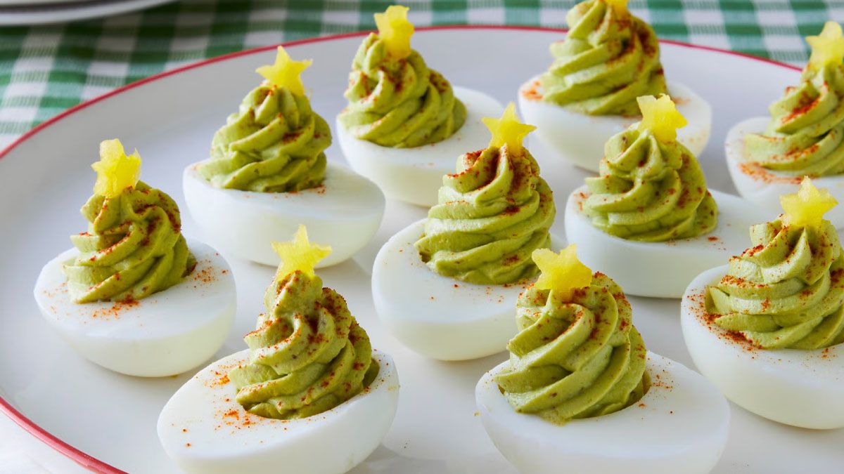 Huevos rellenos: la receta navideña con mucho sabor que nunca falla