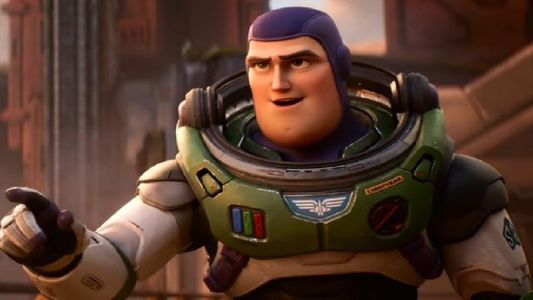 Pixar dio a conocer un nuevo tráiler de Lightyear, la película que muestra el origen de Buzz