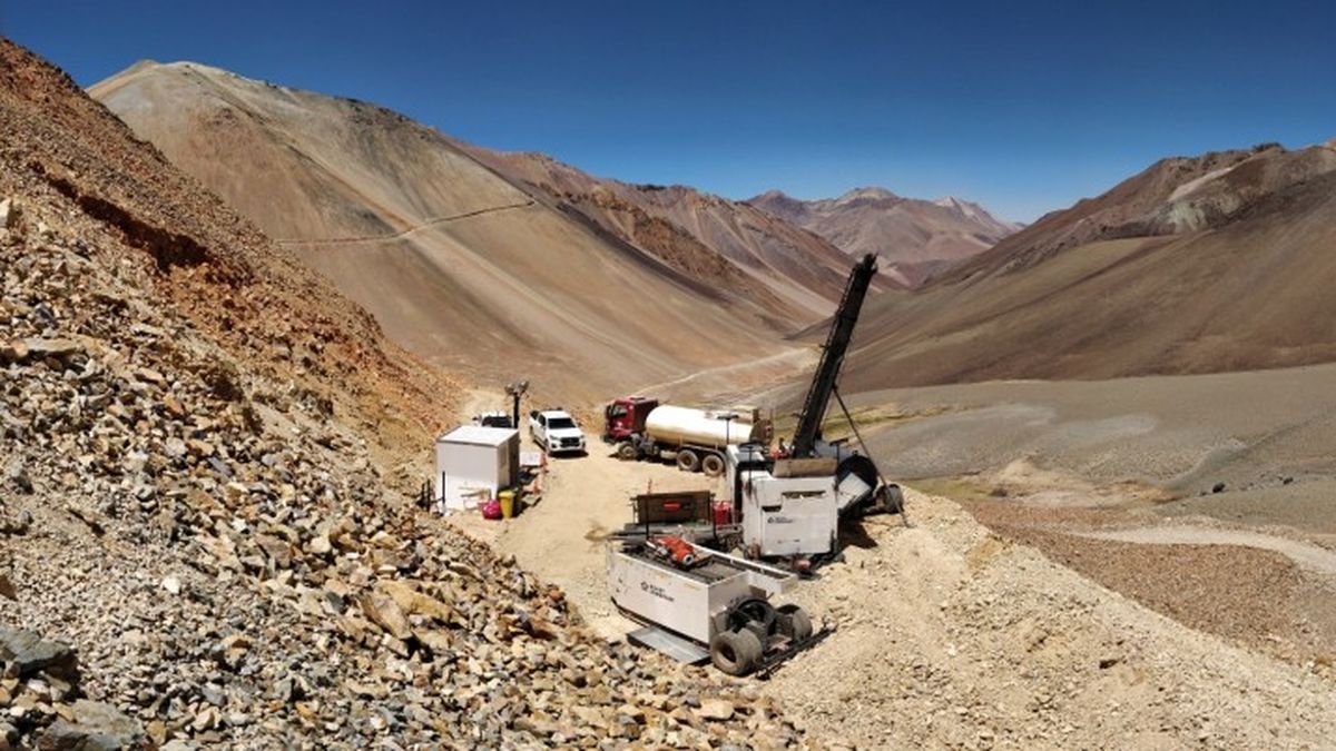 La provincia recibió ofertas por U$S 1.037 millones y concretó una emisión a nueve años. Los fondos serán destinados a infraestructura y proyectos productivos. (Foto: Gobierno de San Juan)