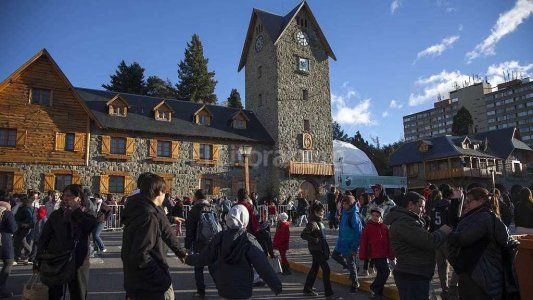 Una adolescente denunció que fue abusada por un compañero en el viaje de egresados en Bariloche