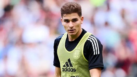 El futuro de Julián Álvarez: ¿el City lo presta a Francia?