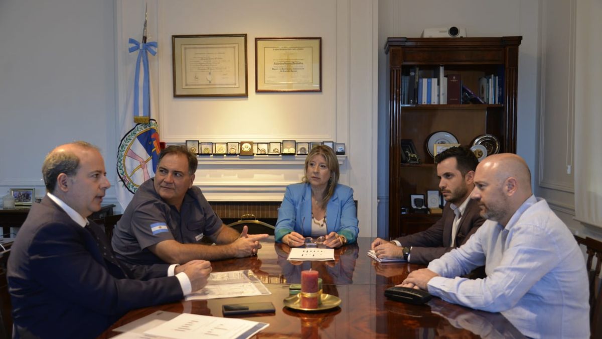 Alejandra Monteoliva recibió a Javier Alonso y analizaron el plan de seguridad para el 2026.&nbsp;