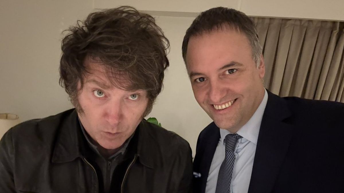 Javier Milei se reúne con Manuel Adorni en Olivos tras la suspensión de la conferencia en Casa Rosada. (Foto: archivo)