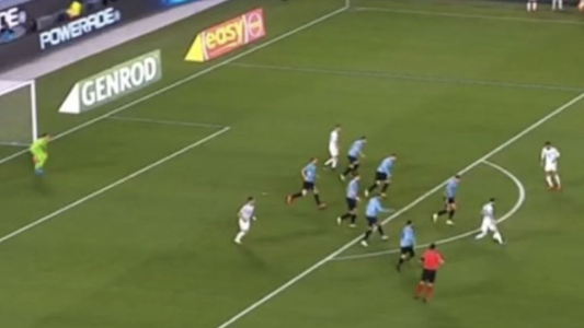 La increíble imagen viral de Messi en el triunfo frente a Uruguay