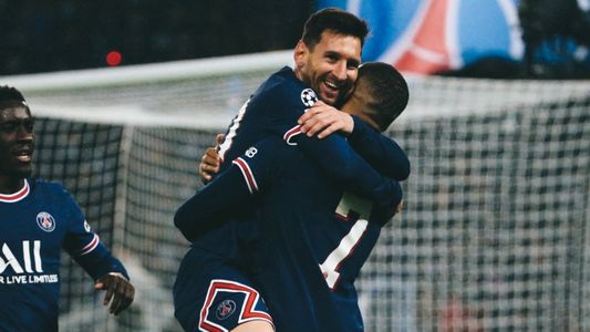 Messi superó a Pelé en cantidad de goles oficiales