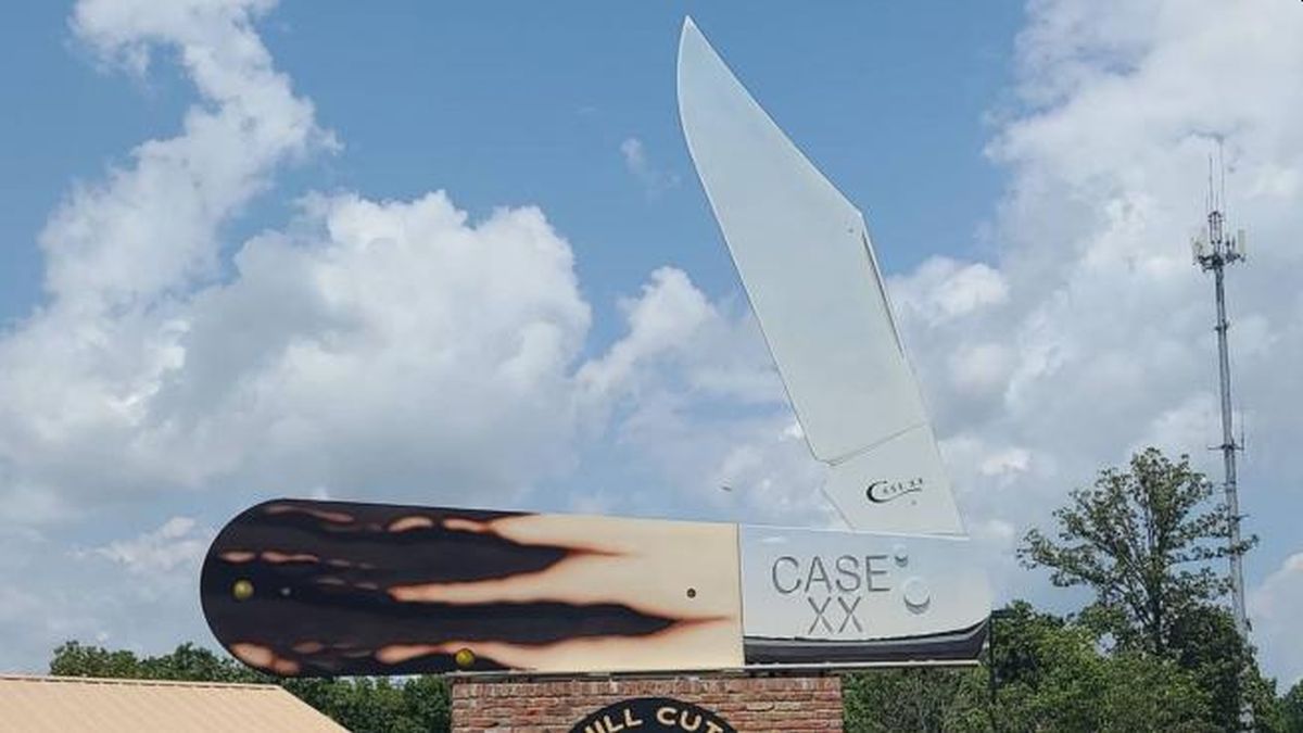 Ubicada en Red Hill Cutlery, un museo dedicado a cuchillos americanos de bolsillo en Kentucky, Estados Unidos, este instrumento es único en el mundo y 