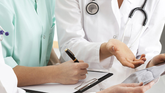 Encuesta Basta Baby: ¿Tenemos que dejar de atender extranjeros en los hospitales públicos, como nos hacen a nosotros en otros países?