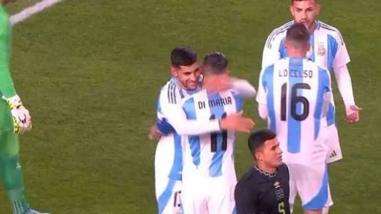 El primero del año: el gol de Cuti Romero que puso en ventaja a la Selección Argentina sobre El Salvador