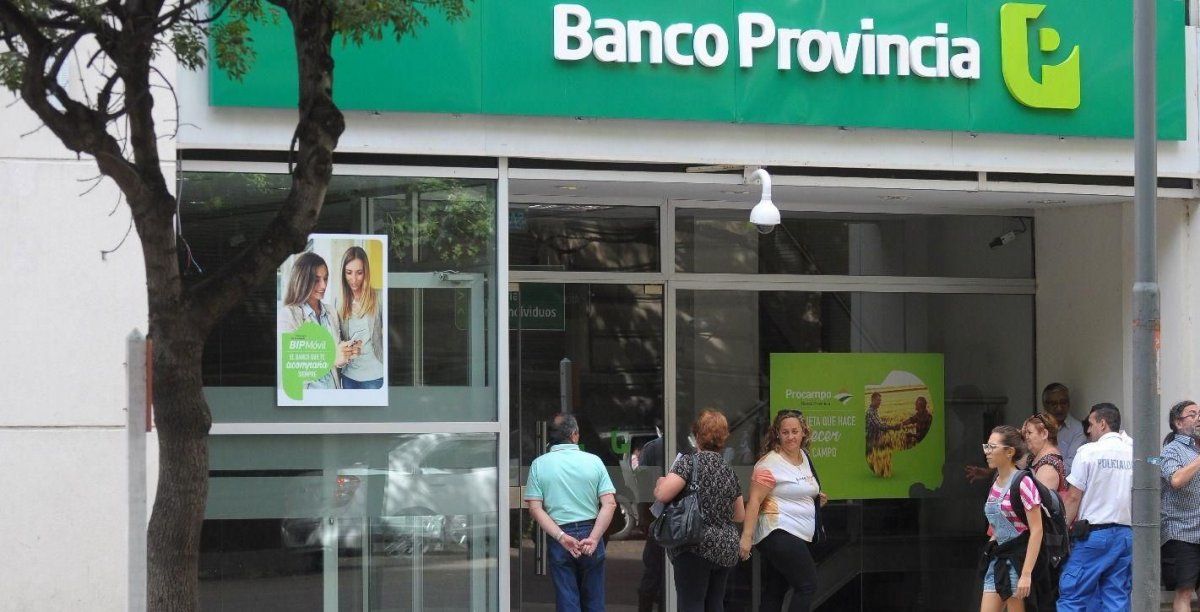 El Banco Provincia aumentó a $20.000 el límite de extracción en cajeros automáticos