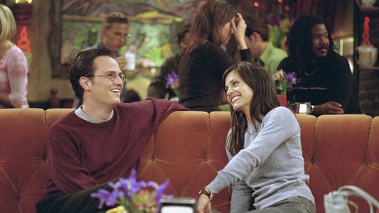 Matthew Perry, a punto de morir por seria crisis médica