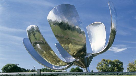 El gobierno porteño impulsa un impuesto para cobrarles hasta 1,50 dólares por día a turistas extranjeros