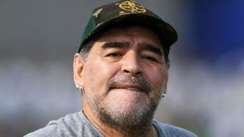 Diego Maradona estuvo internado por unos chequeos y le descubrieron un sangrado abdominal
