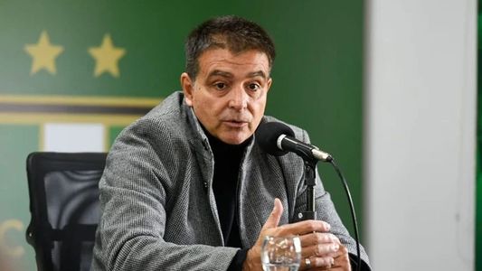El curioso cartel de Claudio Vivas en Boca y Banfield