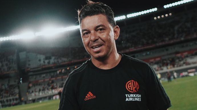 Cuando nadie lo esperaba, Gallardo cerró a su séptimo refuerzo para el River modelo 2022