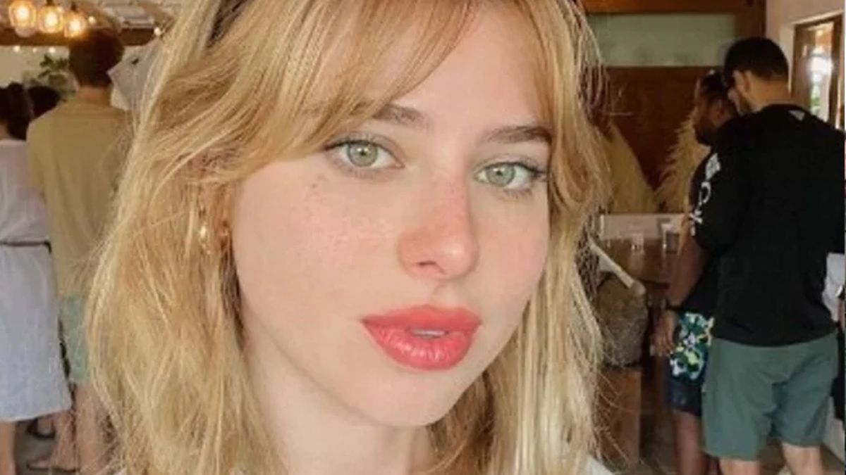 Le dieron el registro de conducir por ser linda