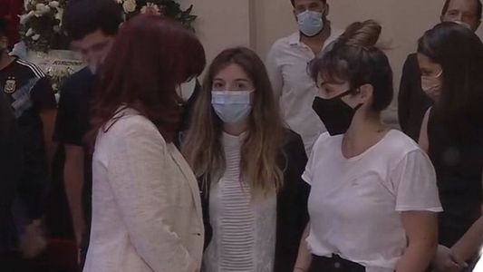 Dalma Maradona contó por qué no saludó a Cristina en el velorio de su papá