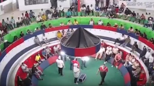 Noche sangrienta en Ecuador: irrumpieron con uniformes y desataron una masacre en una pelea de gallos