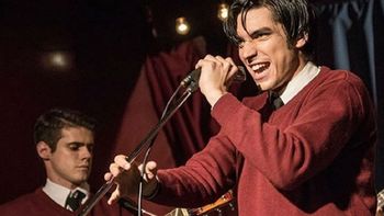 Sandro de América se impuso en el rating del miércoles con picos de 17.3