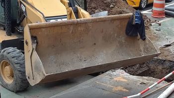Trabajador murió aplastado por una máquina excavadora