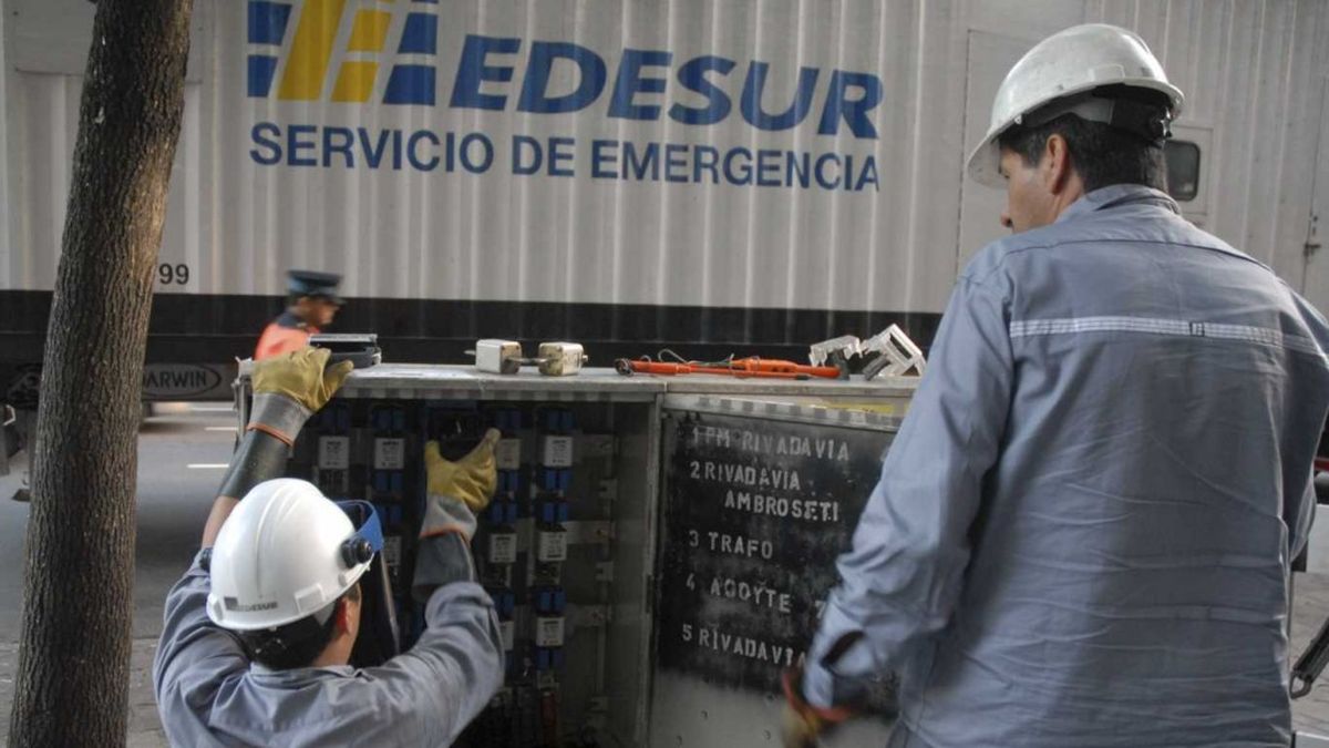 Edesur dijo que los cortes se debieron a la falta de suministro por parte de CAMMESA (Foto: NA).