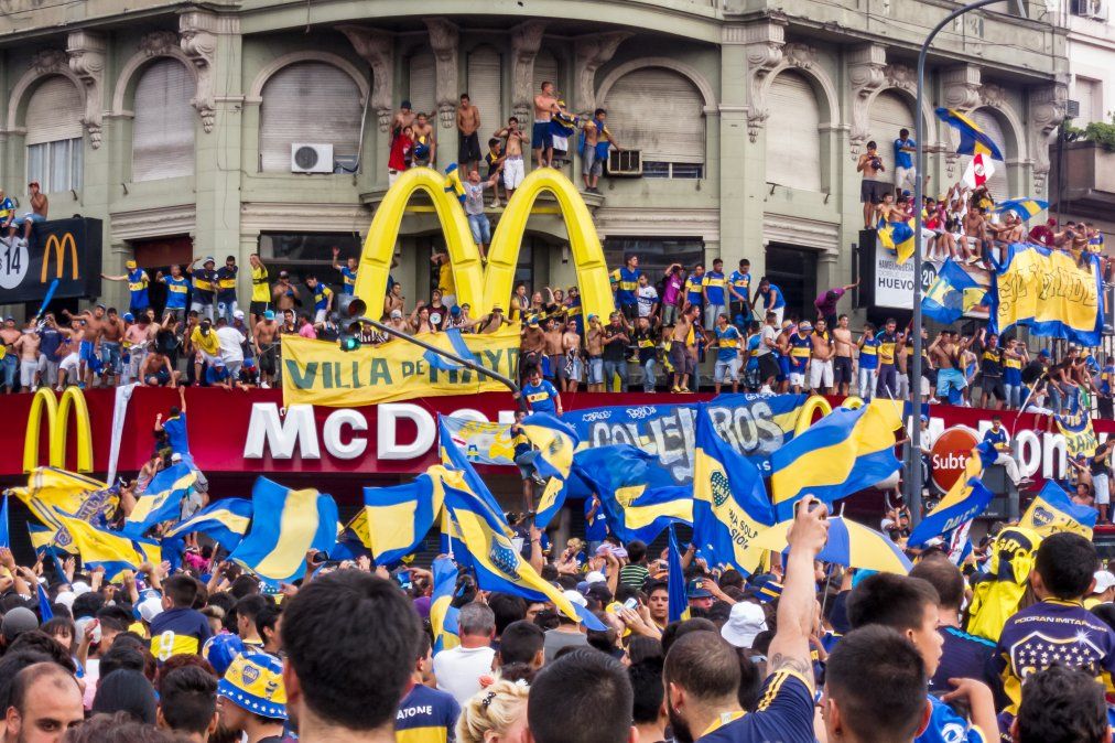 Las gestiones de Angelici y Ameal no se pusieron de acuerdo y Boca no abrirá La Bombonera el 12/12