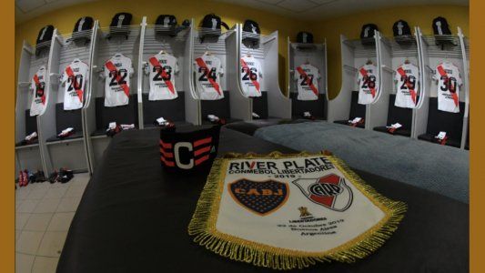 Encontraron a un brujo en el vestuario de River y Conmebol lo echó de La Bombonera