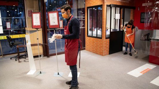 Europa espera llegar al pico de la pandemia en una economía en caída con efectos incalculables