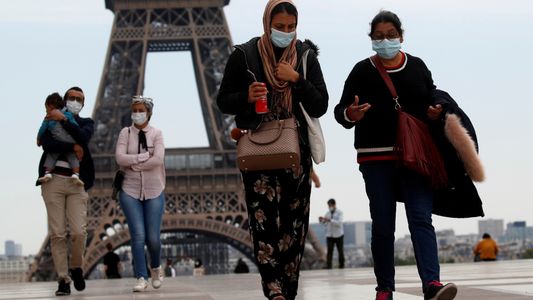 Unión Europea: el 70% de los adultos ya recibió al menos una dosis de las vacunas