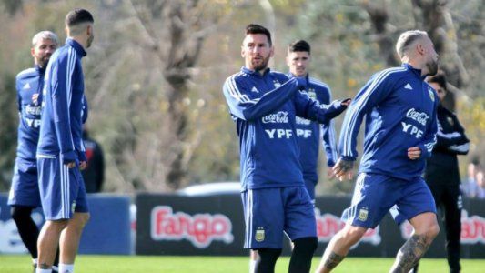 Messi se entrenó por primera vez en la previa de la Copa América