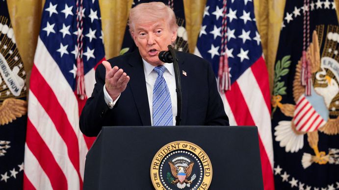 Afirman que EE.UU. e Irán se acercan a un acuerdo, pero Trump lanza una dura advertencia