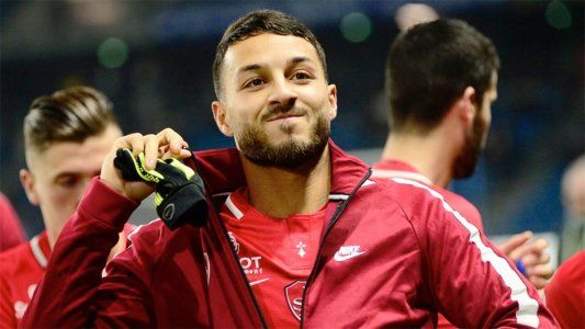 De no creer: Argelia desafectó de su plantel para la Copa África a Haris Belkebla por mostrar la cola en una transmisión de Fortnite