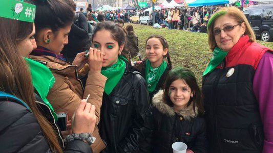 Lado verde: las chicas que se mueren en los abortos clandestinos, ejes de los argumentos