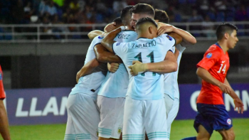 Preolímpico de Colombia: Argentina le ganó 2-0 a Chile con autoridad y lidera el grupo A con puntaje perfecto