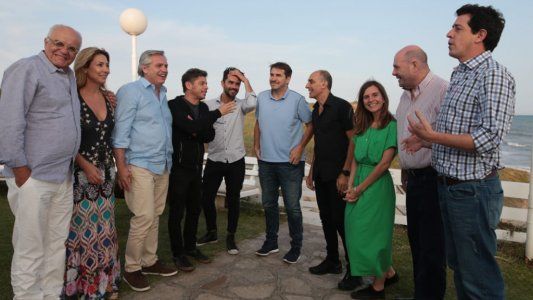 Visita sorpresa y reunión con actores y productores teatrales: la agenda de Alberto Fernández en Mar del Plata