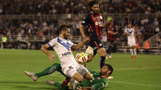 San Lorenzo, con el debut de Almirón como DT, rescató un empate ante Vélez, que mereció ganar