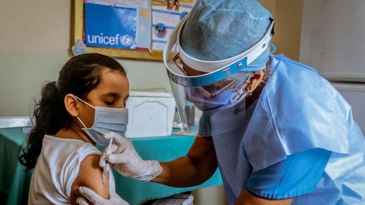 ANMAT aprobó la vacuna de Pfizer para chicos de 5 a 11 años