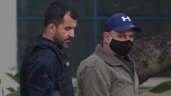 Un escándalo que salpica a Bolsonaro: detienen a un asesor de su hijo por desvío de dinero