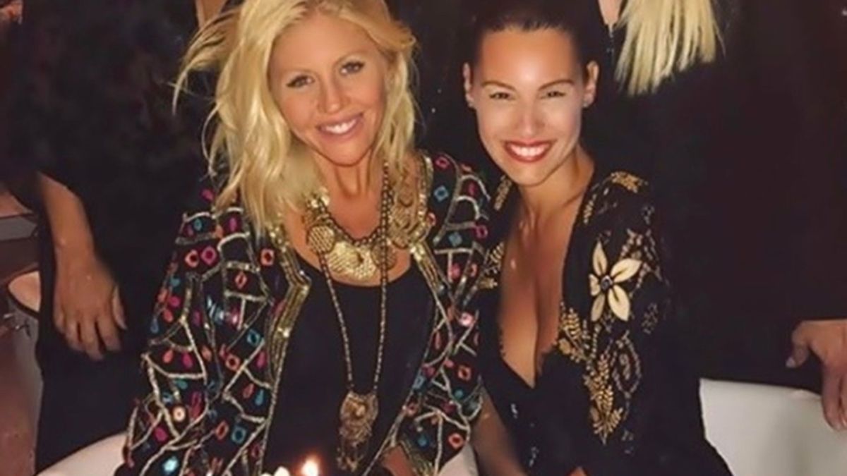Pampita y su amiga Barbie Simons tienen pensado unirse a la caminata de la peregrinaci&oacute;n a la Bas&iacute;lica de la Virgen de Luj&aacute;n el pr&oacute;ximo 2 y 3 de octubre.