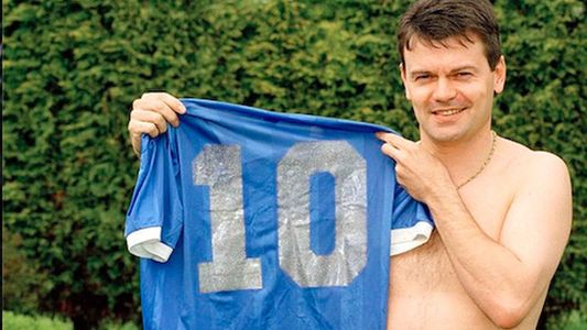 Subastan la camiseta con la que Diego Maradona le hizo los goles a Inglaterra en México 1986