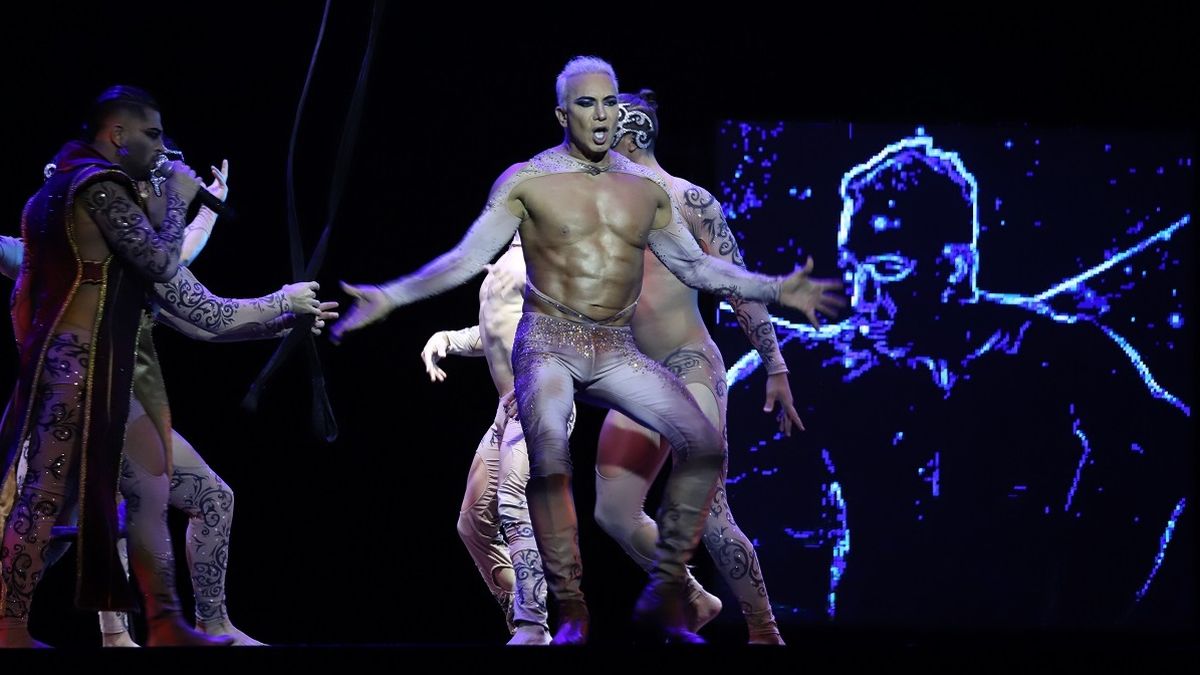 Stravaganza 10 años tuvo su gran debut en el Luna Park