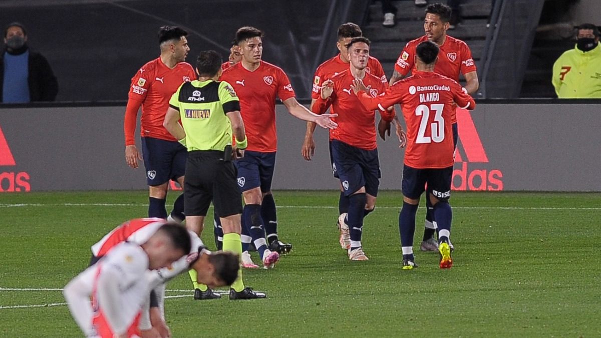 El festejo del Rojo tras el gol a River.