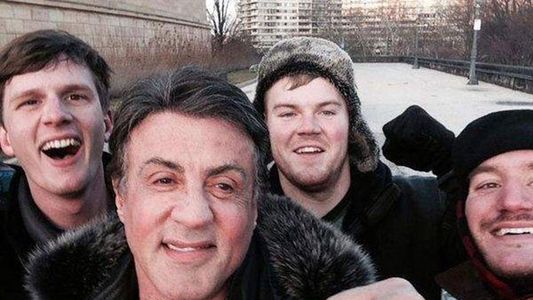 Sorpresa: Imitan la escena de las escaleras de Rocky y se encuentran con Sylvester Stallone